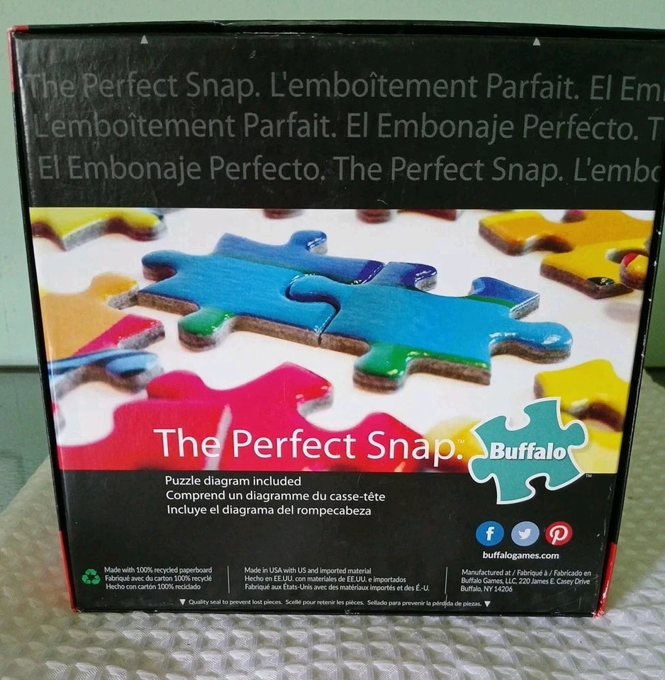 500 Piece Puzzle Natonal Geographic PHOTO ART "EDWARD'S PARROT" BUFFALO GAMES