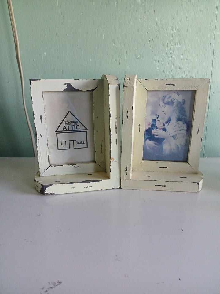 Distressed Farmhouse Shabby Chic White Picture Frames - Distressed -4x6
